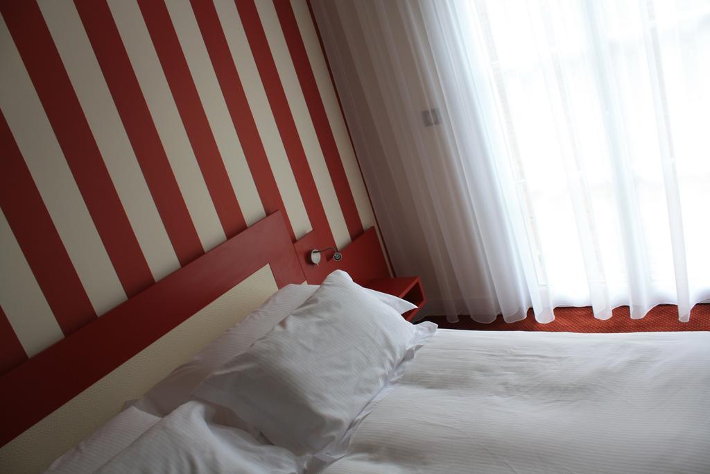 The Originals Boutique, La Maison Rouge, Lens Ouest Noeux-les-Mines Экстерьер фото